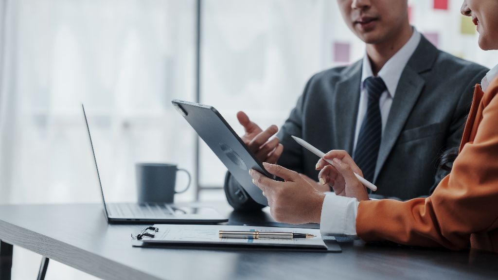 ビジネスミーティングの様子